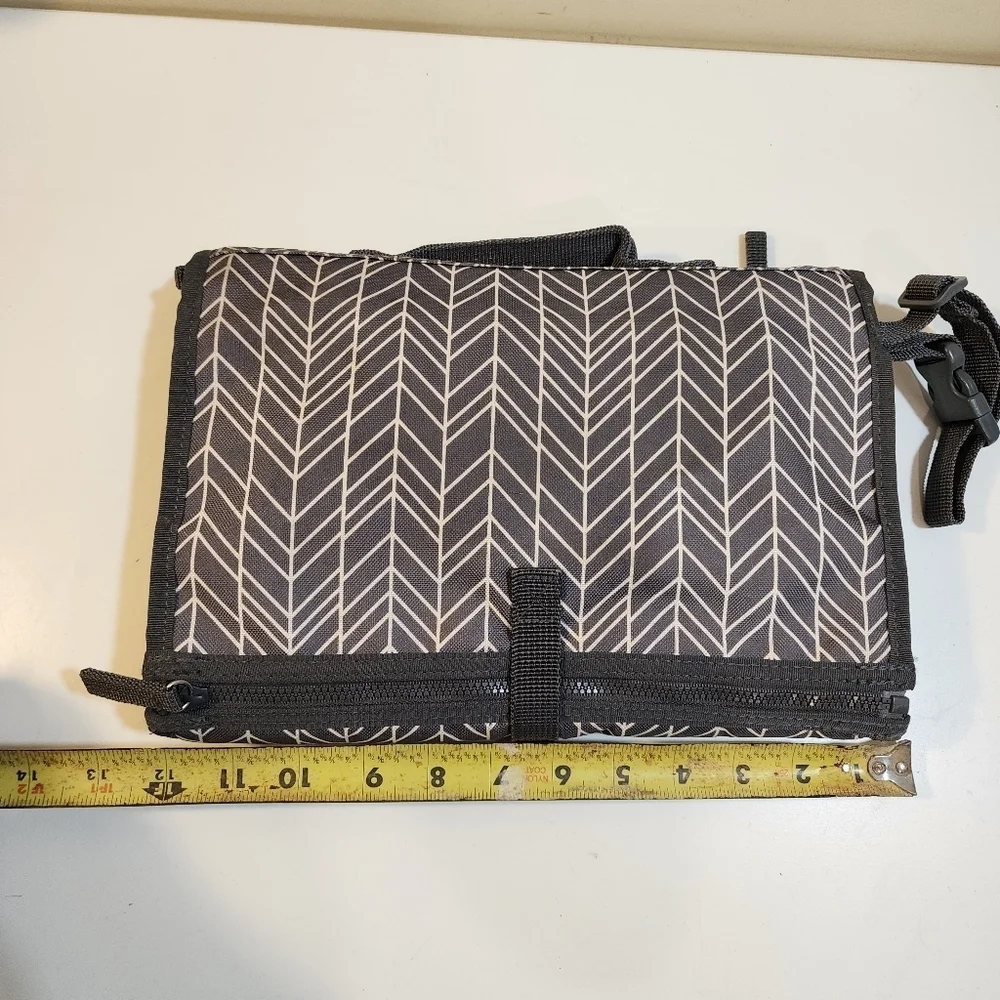 SKIP HOP gray Changing Diapers pad storage luggage
